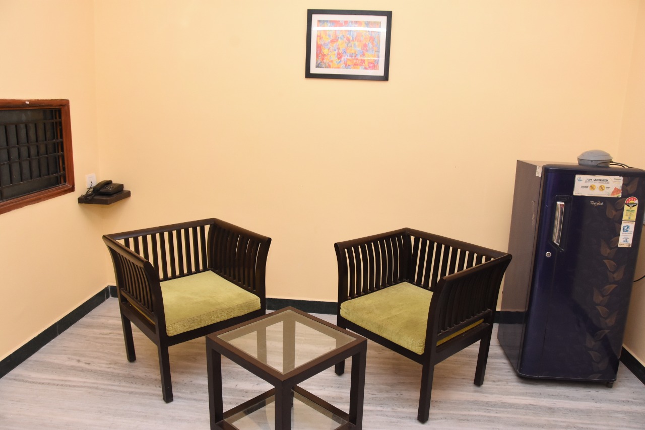 Aishwaryam Ambattur photo 8